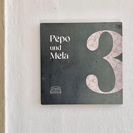 Haus Noldin - Historische Herberge - Dimora Storica Salorno Luaran gambar