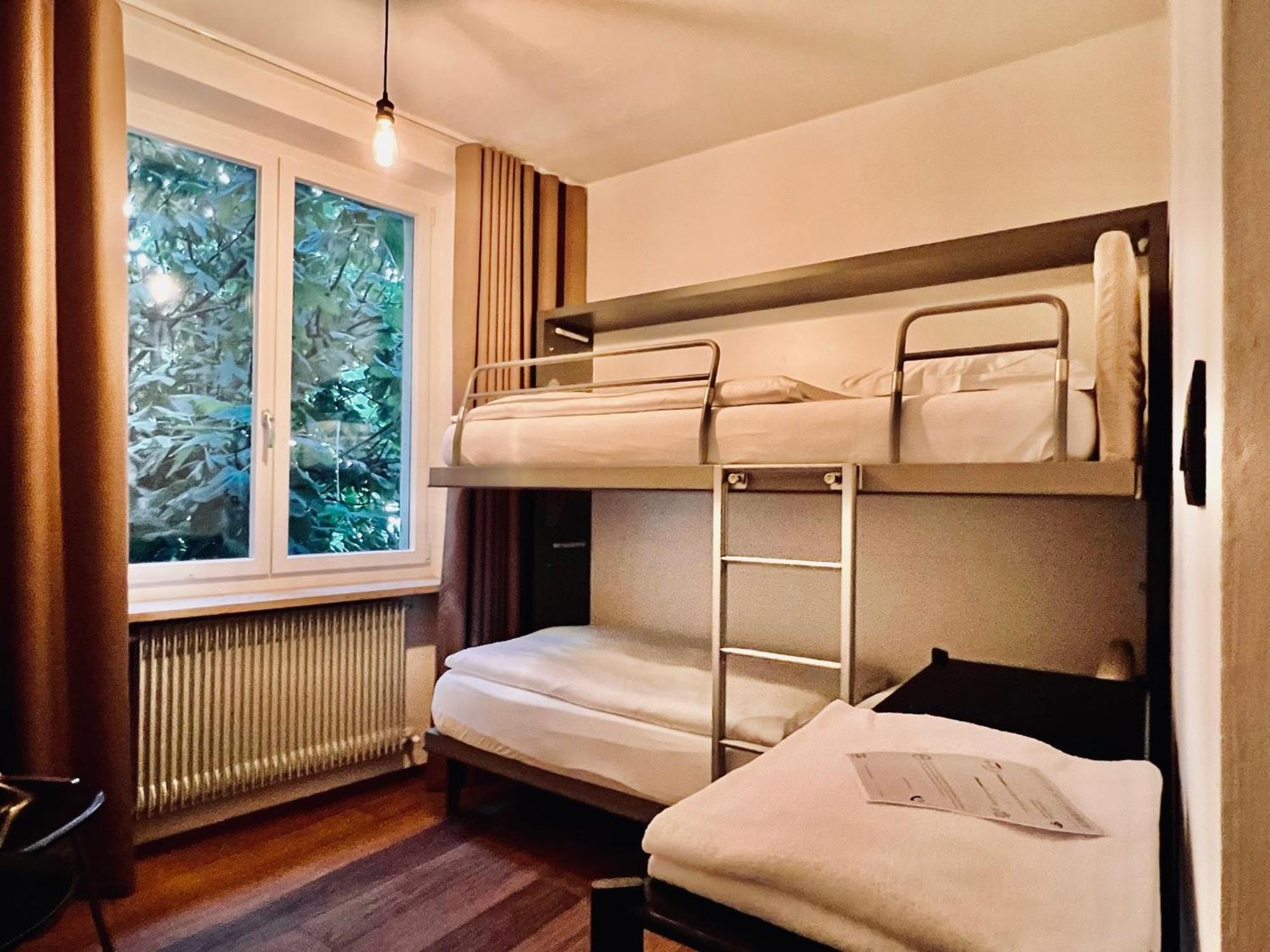 Haus Noldin - Historische Herberge - Dimora Storica Salorno Luaran gambar