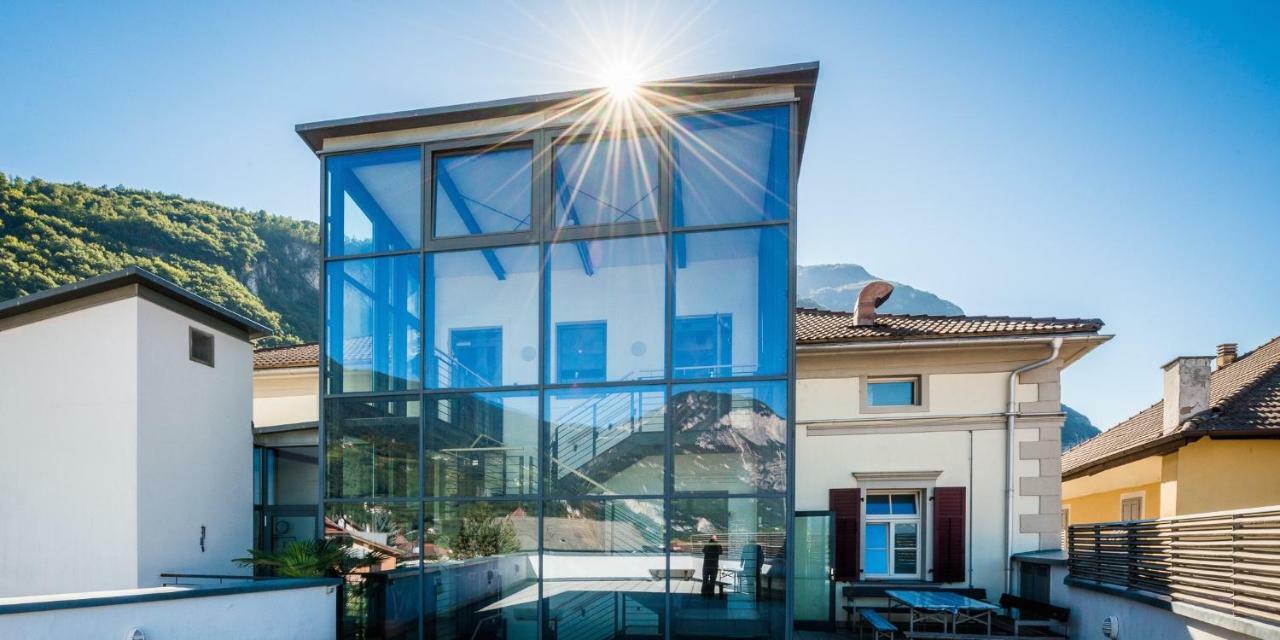 Haus Noldin - Historische Herberge - Dimora Storica Salorno Luaran gambar